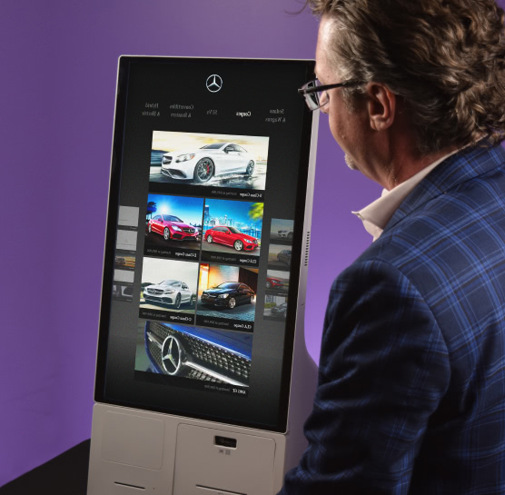 Mercedes kiosk